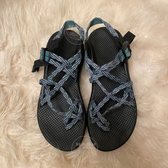 Chaco Women’s Sandals 8 | Strappy Hiking Sport Sandals, Water Shoes Teal/Black - Picture 2 of 7